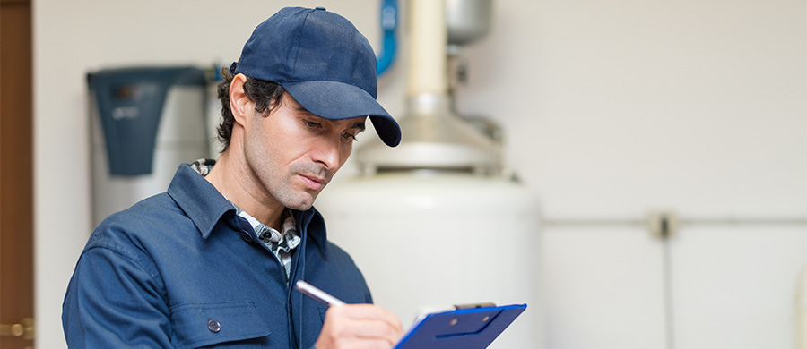 AC Maintenance man